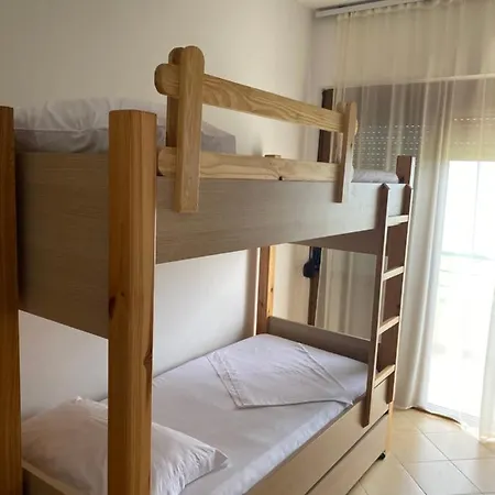 Pararse * Vlorë