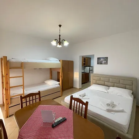 Holiday home Pararse Vlore